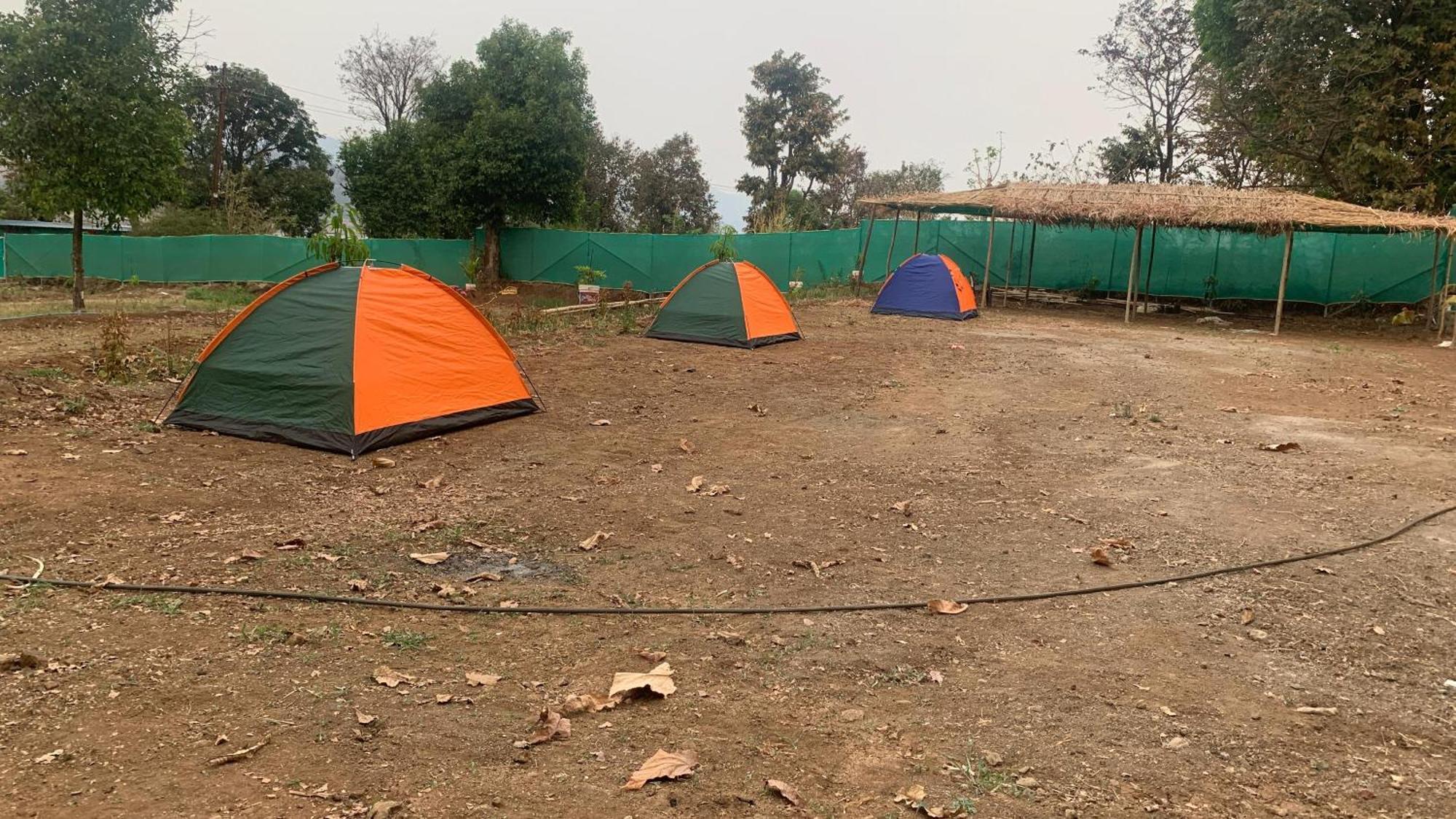 Gokul Agro Camping Wai Villa Panchgani Esterno foto